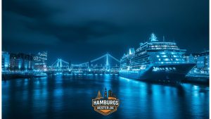 Blue-Port-Lights 2025: Hamburgs Hafen erstrahlt im magischen Blau