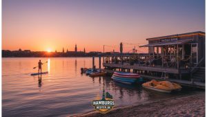 Bootshaus âBarcaâ SUP-Verleih: Dein Tor zum Alster-Abenteuer in Hamburg