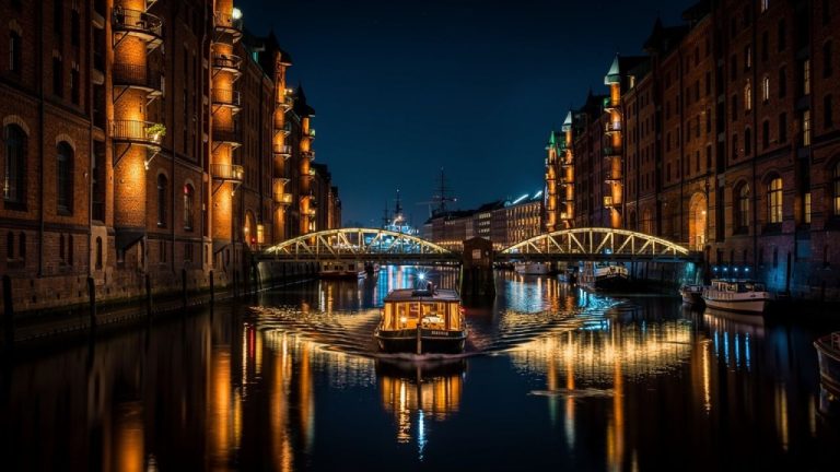 Lichtermeer Speicherstadt 2026: Hamburgs UNESCO-Welterbe erstrahlt in neuem Glanz!