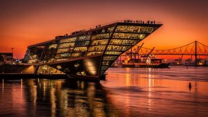 Aussichtsplattform Dockland: Dein kostenloser Panoramablick über Hamburgs Hafen