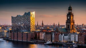 Hamburgs Wahrzeichen: Michel und Elbphilharmonie – Mehr als nur Gebäude!