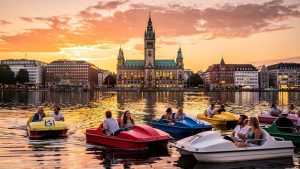 Tretbootfahren Binnenalster: Dein ultimativer Guide für Hamburgs Wasserwege 2026