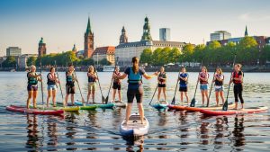 SUP-Kurse für Anfänger in Hamburg: Dein Sprungbrett ins Stand-Up-Paddling-Abenteuer