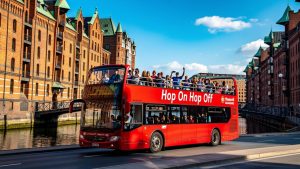 Stadtrundfahrt Hop-on Hop-off: Dein ultimativer Guide fĂŒr Hamburgs beste Tour-Erlebnisse