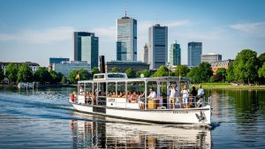 Alsterrundfahrt: Dein Kompass fĂŒr Hamburgs Herzschlag vom Wasser aus â Neuigkeiten 2025/2026