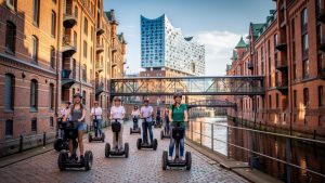 Segway Tour Hamburg: Auf zwei Rädern durch die Hansestadt gleiten